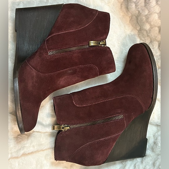 Franco Fortini Burgundy Wedge Heel Ankle Boot women’s size 8.5 - Picture 8 of 11